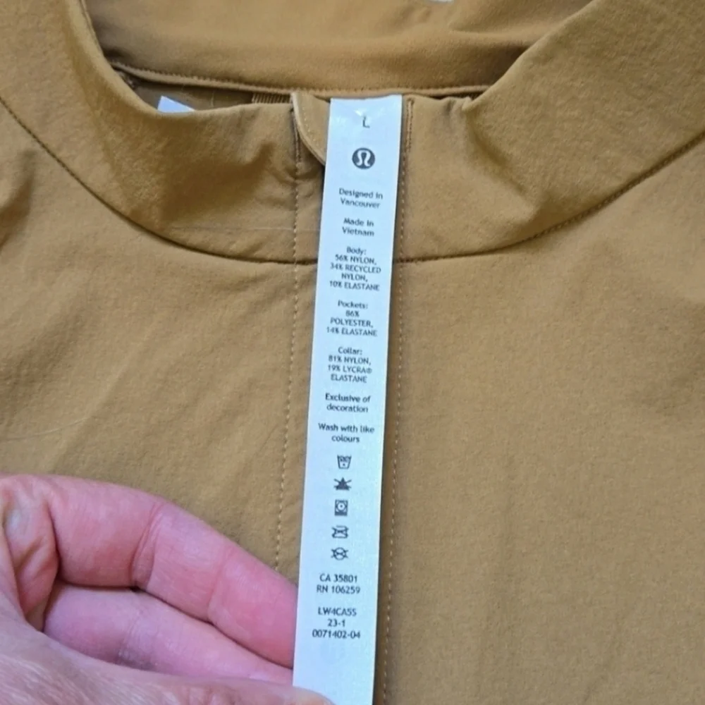 NWOT Lululemon Cinch-Waist Stretch Shirt Jacket size L - Picture 7 of 9